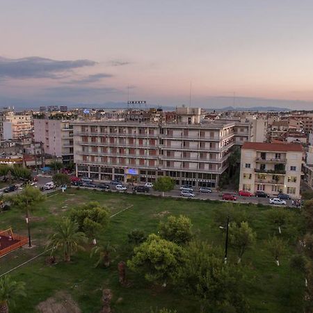 Hotel Liberty Meszolóngi Kültér fotó
